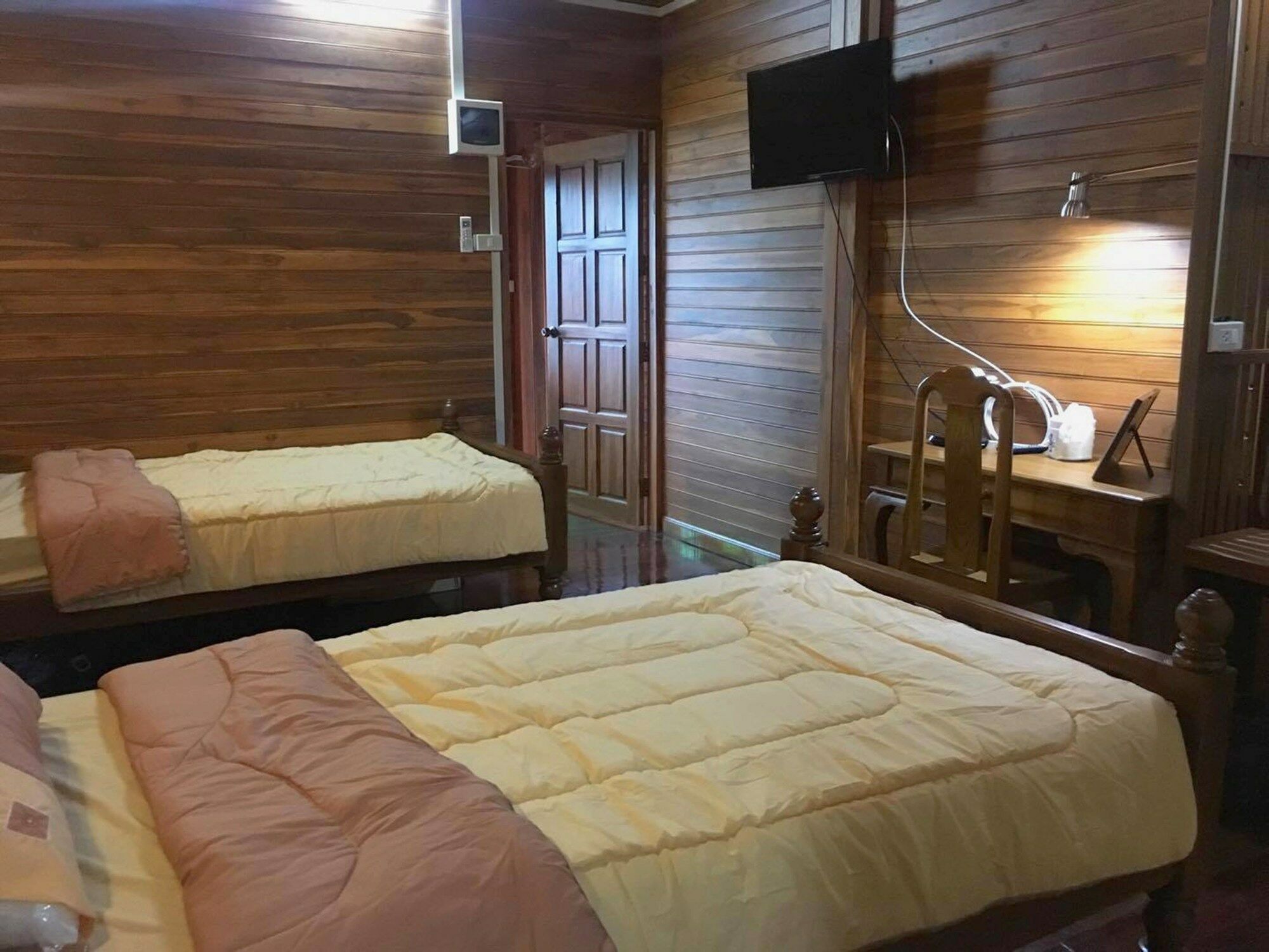 Saduemuenghomestay プレー エクステリア 写真